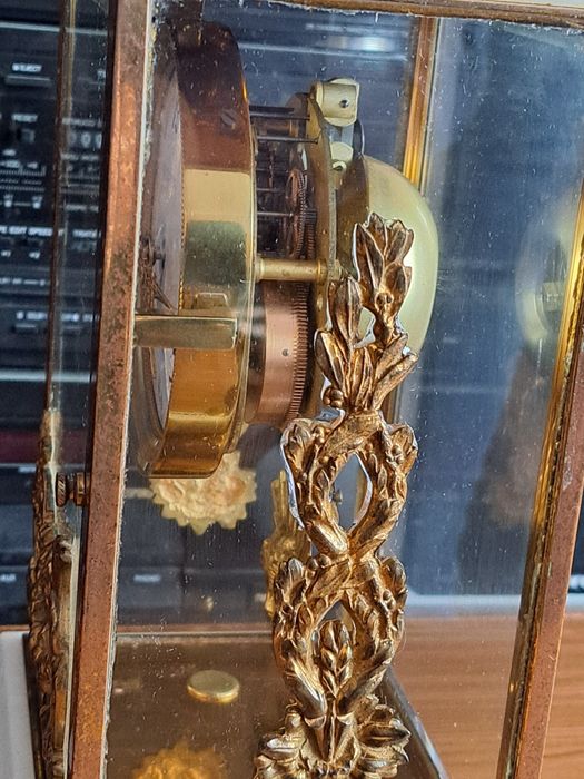 Ceas de Șemineu Elvetian