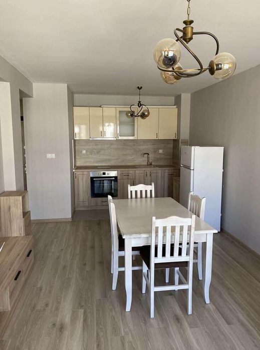 Двустаен, под наем, кв. Сарафово