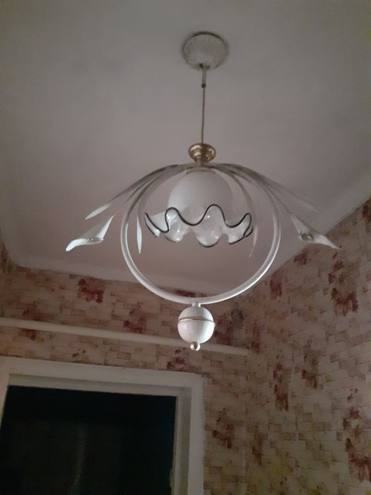 Люстры.Цена 25000 и ниже