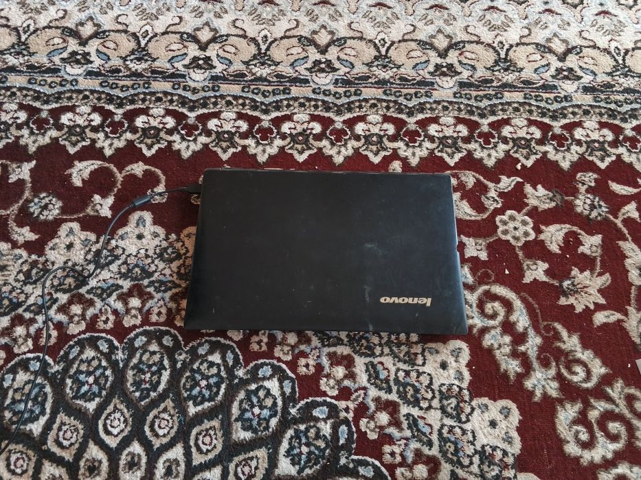 Lenova notbuk Windows 7