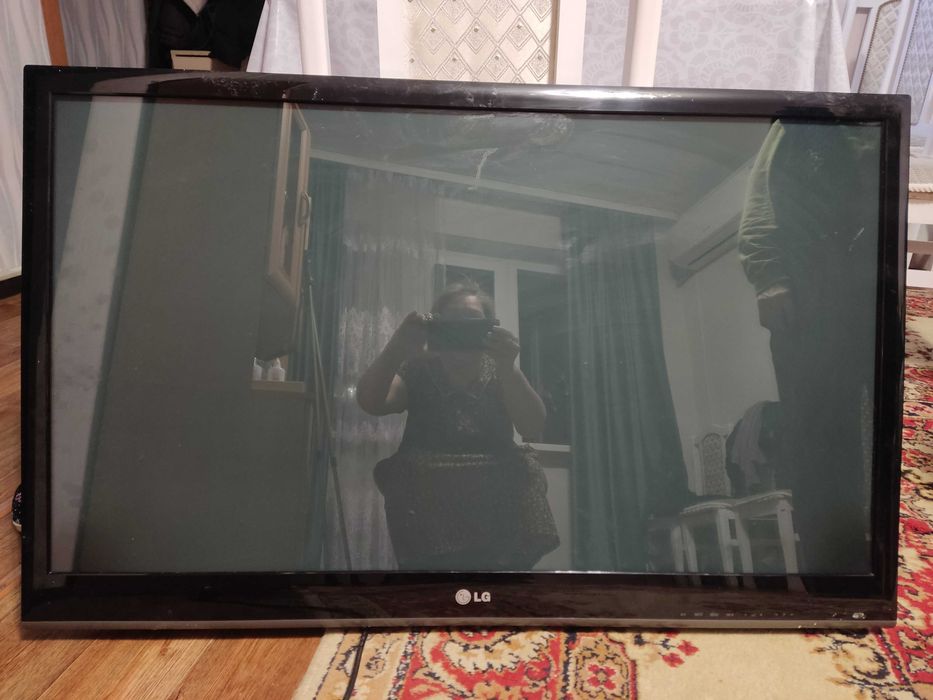 Продам телевизор