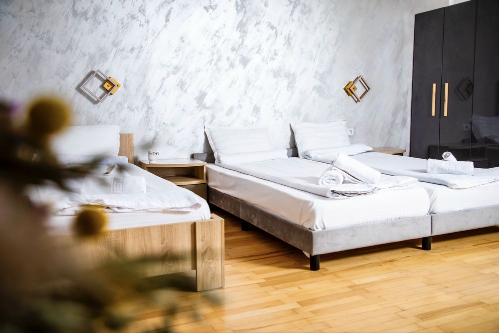 Cazare Brasov Grupuri Familii Pensiune Ieftina Central Confort Hotel