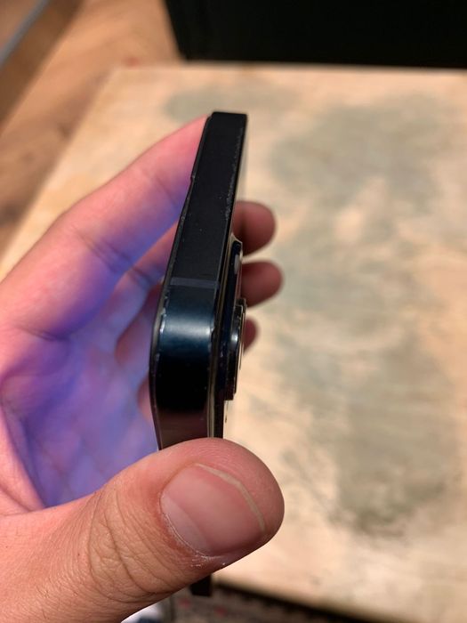 Продам iPhone 14