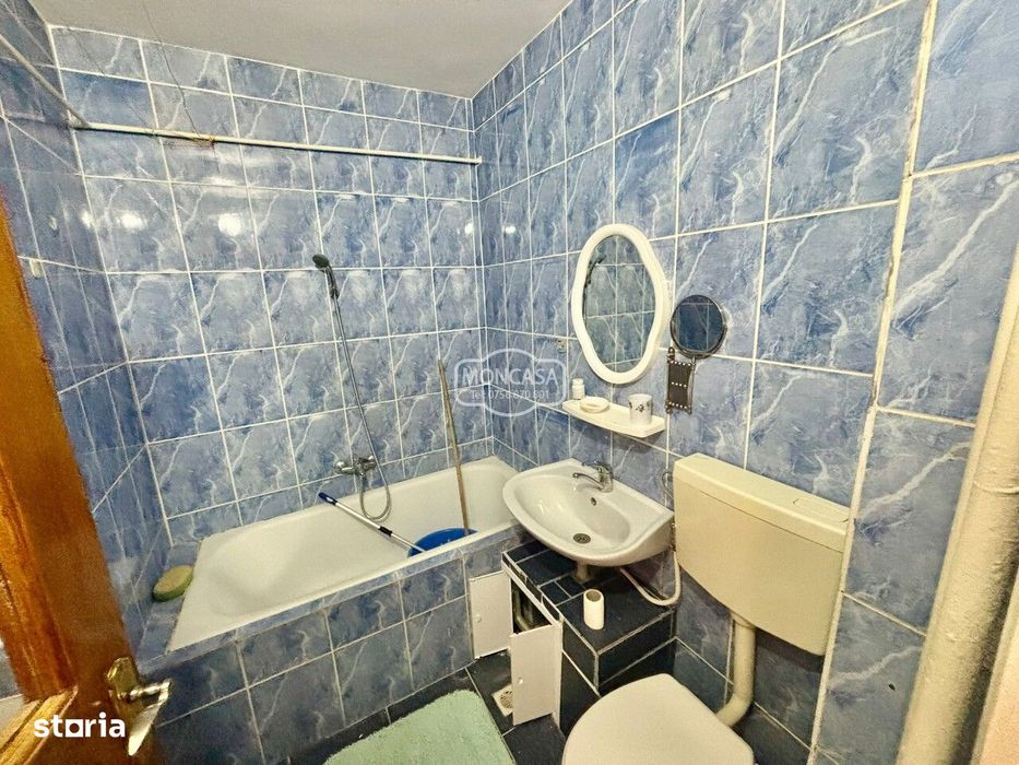 Garsoniera zona Industriala, etaj 4 cu hidroizolatie