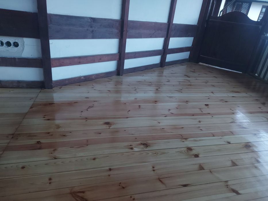 Професионално циклене на паркет и дюшеме