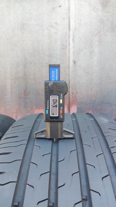 4бр. летни гуми 235/55/18 Continental 
dot4921
6.4mm грайфер