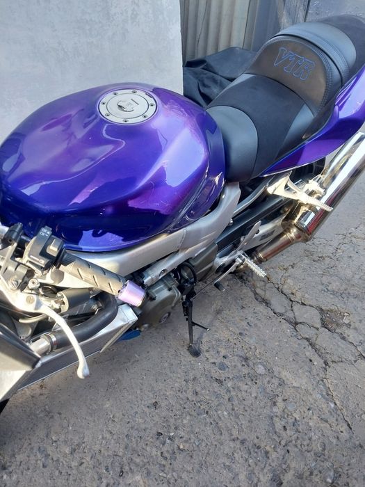 Мотоцикл.  Honda
