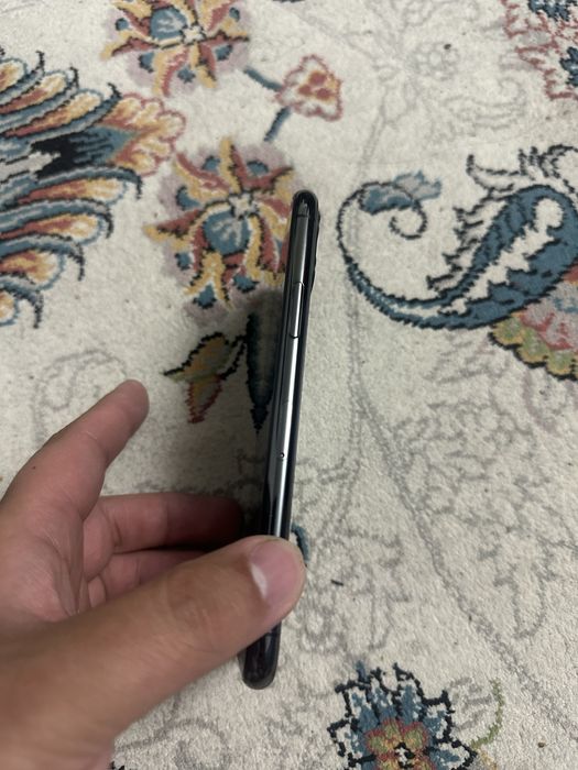 Продаю iPhone 11 Pro в идеальном состоянии