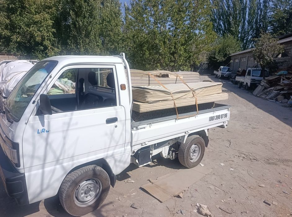 Вывоз мусора строительного мусора и хлам старой мебели