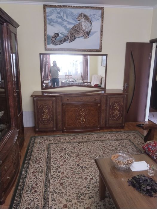 Итальянское гарнитур