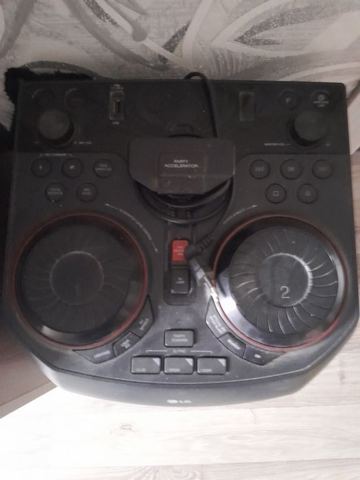 Музыкальная колонка