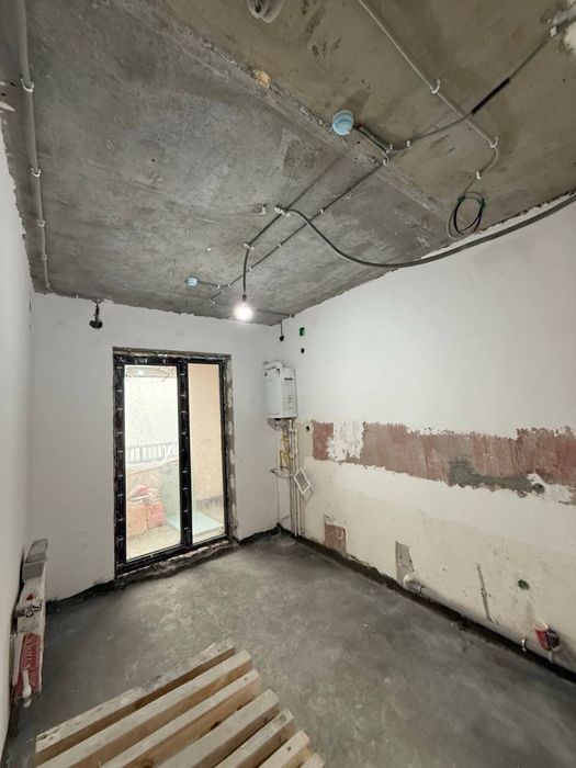 Срочно продаётся 1в2 комн квартира в миробадском районе