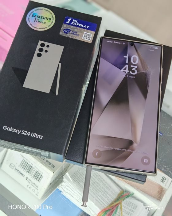 Samsung S24 Ultra 512 gb серый титан официалка годовой