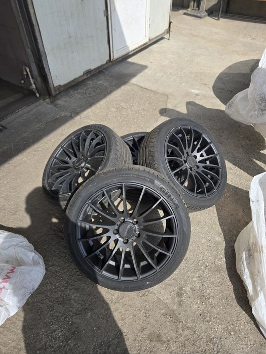 Jante Tomason R18