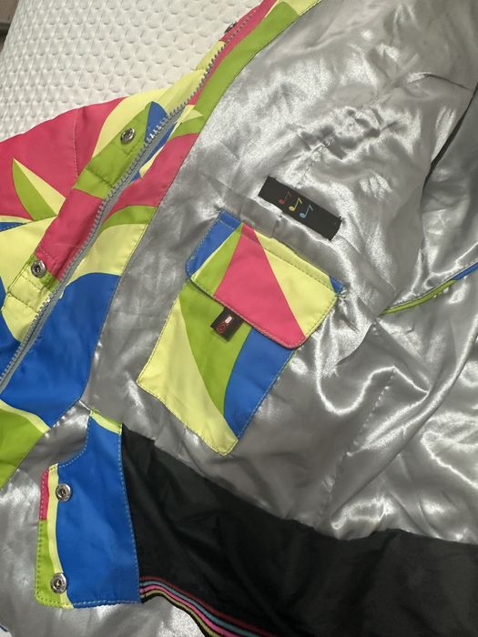 Продается Лыжная куртка теплая