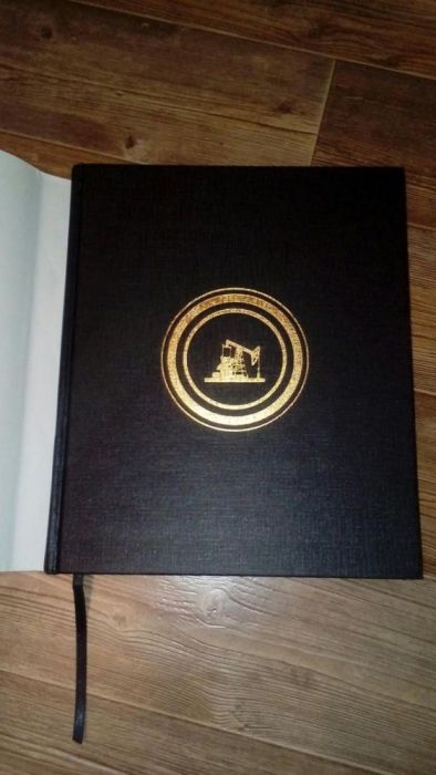 Продам книгу Нефть Казахстана