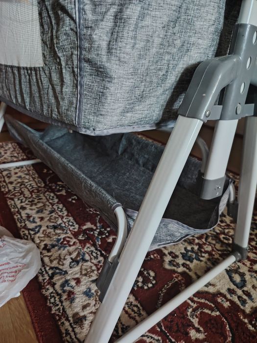 Продам Кроватка-манеж