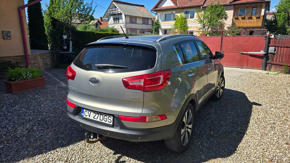 KIA Sportage 2011 — imagine 3