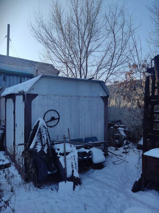 Продам бытовой контейнер