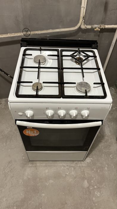 Продам газовую плиту