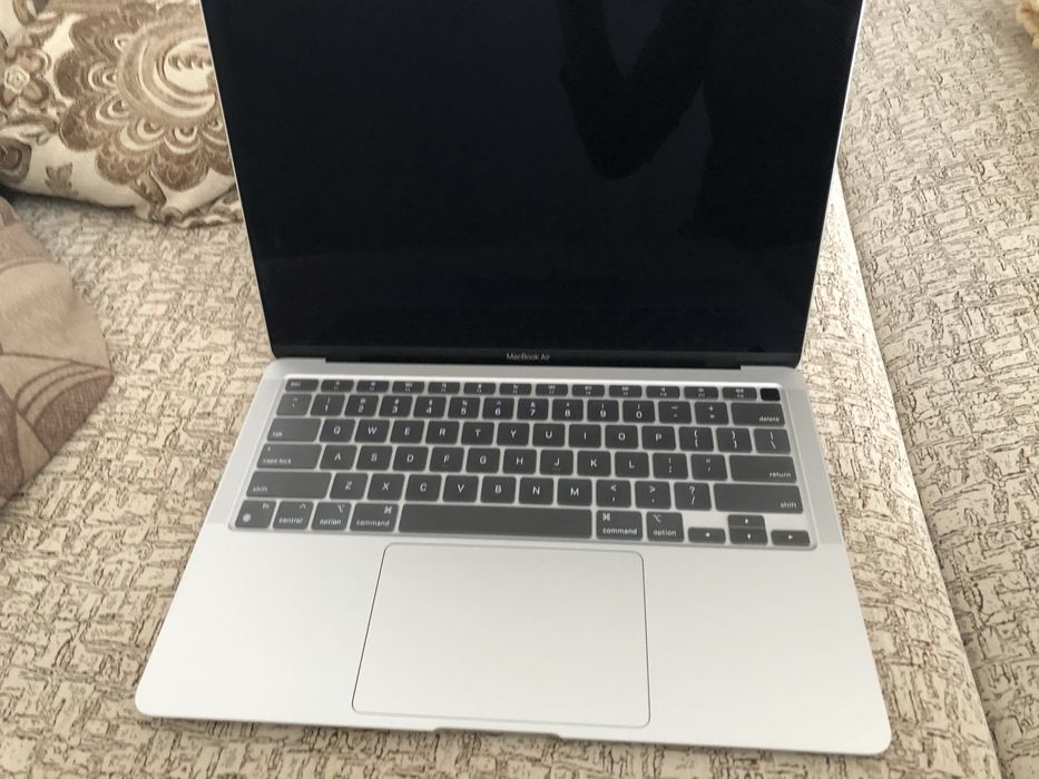 Macbook Air M1 2020