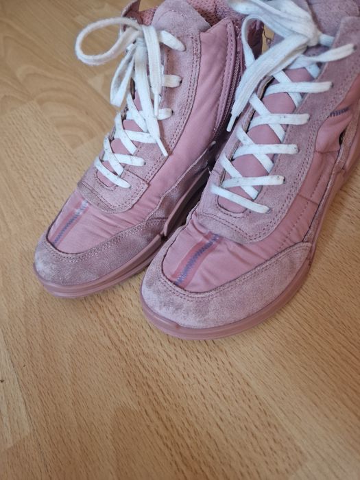 Vand ghete Ecco fetite impermeabile marime 33