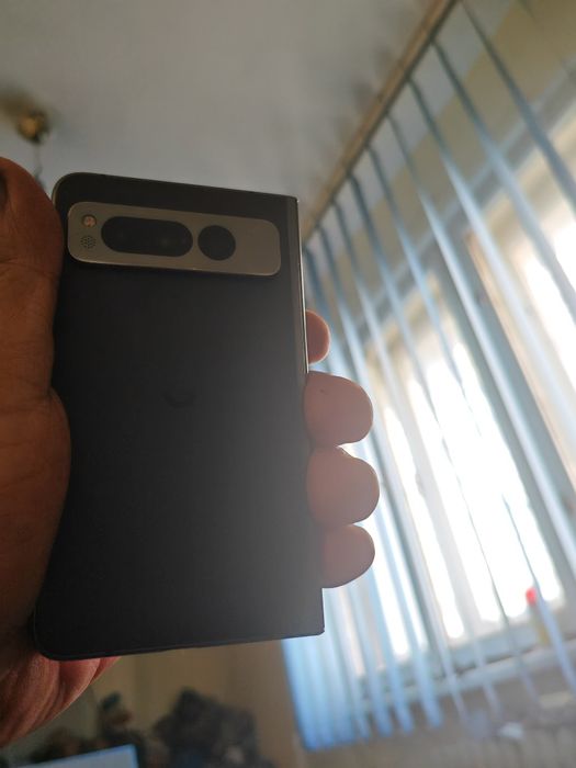 Vând Google pixel fold