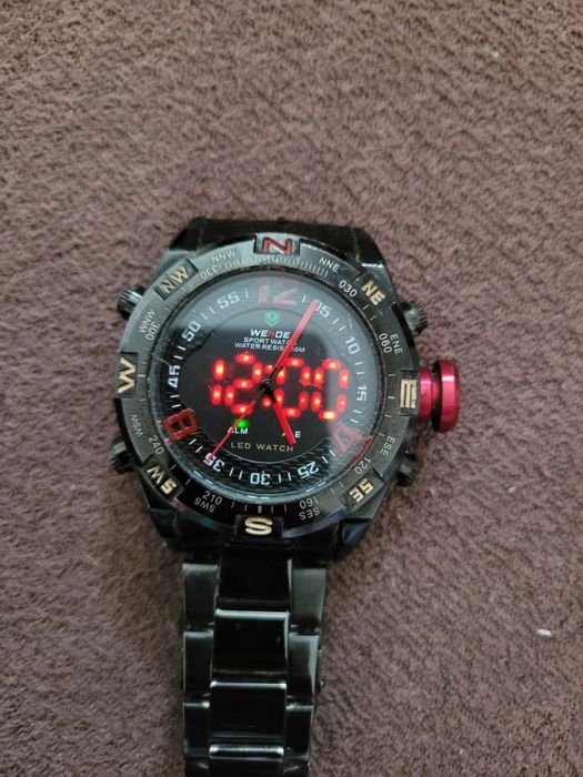 Ceas Sport Quartz Luminox Rosu