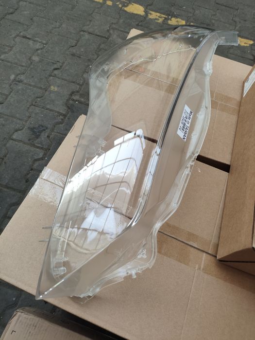 Камри 55 стекло фара Америка