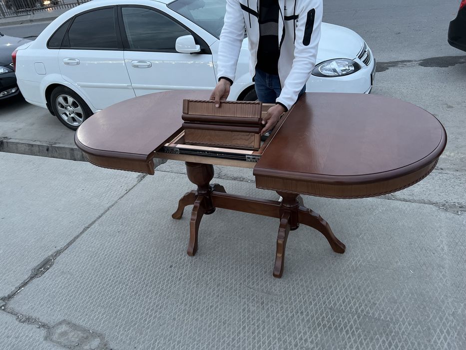 Раздвижной овальный  стол из ШПОНА