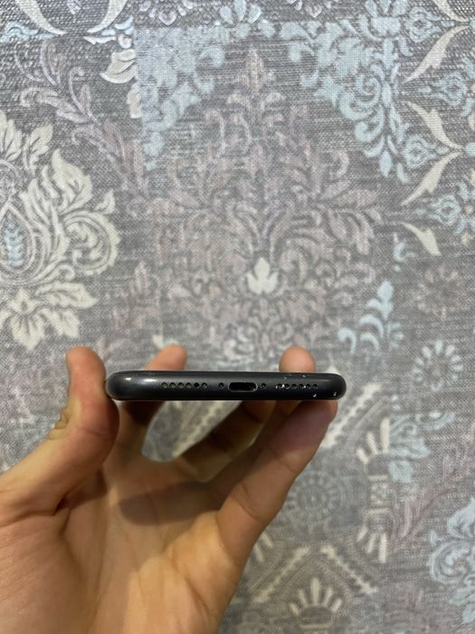 iPhone 11 128Gb 77%