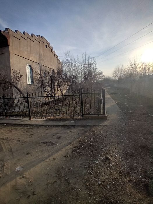 Yunsobod zenit hasanboyda uchaska sotiladi