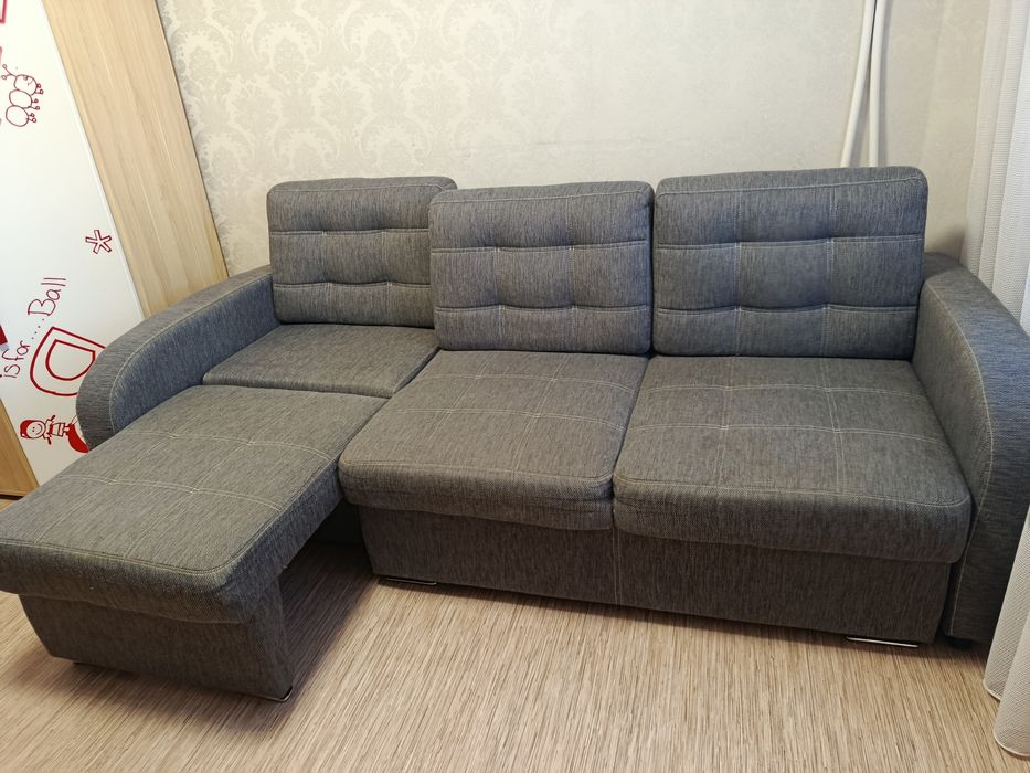 Продам диван, в хорошем состоянии.