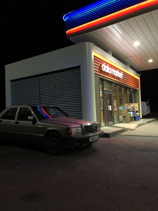 Продам обмен мерс 190