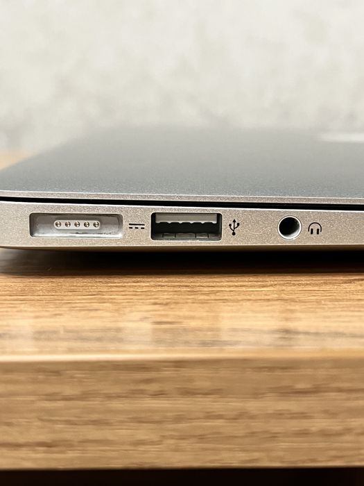 Macbook Air в Идеале на 768GB
