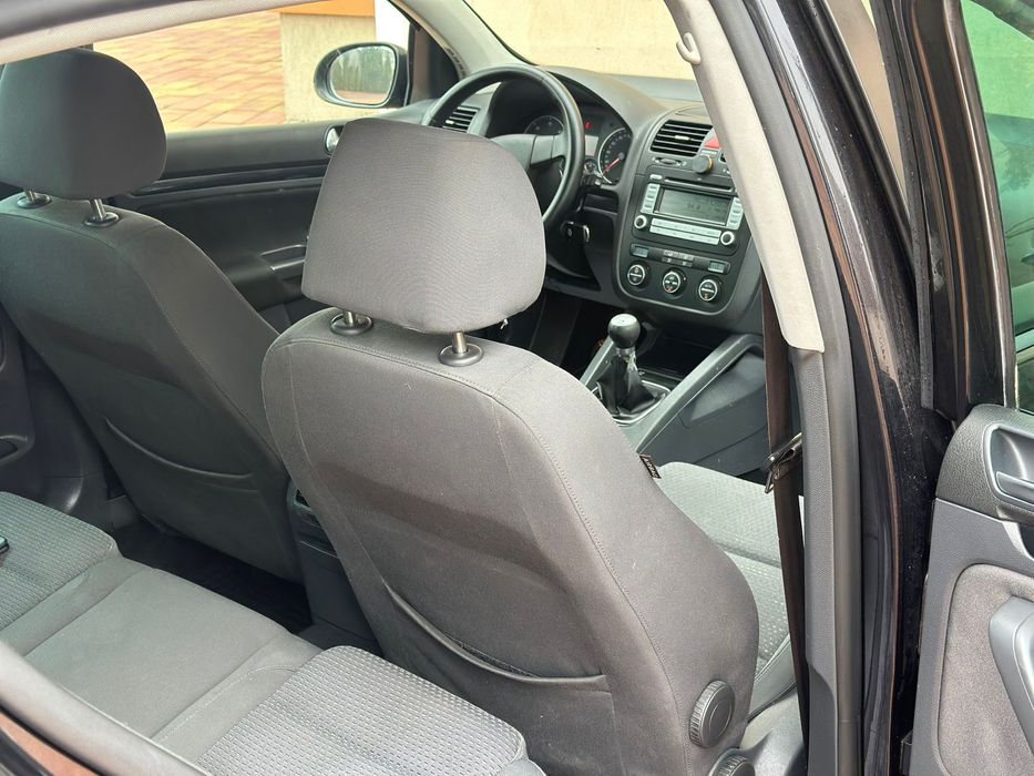 Volkswagen Golf 5 2.0 tdi Bkd