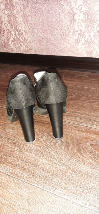 Продам суперские ботильоны