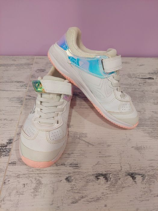 Маратонки за момиче