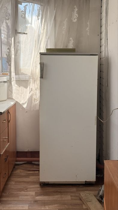 Продам холодильник в рабочем состоянии