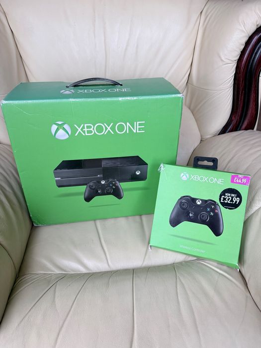 Xbox One Boxed с кутия