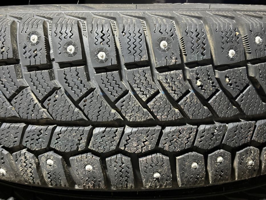 Зимние шины 175/65R14