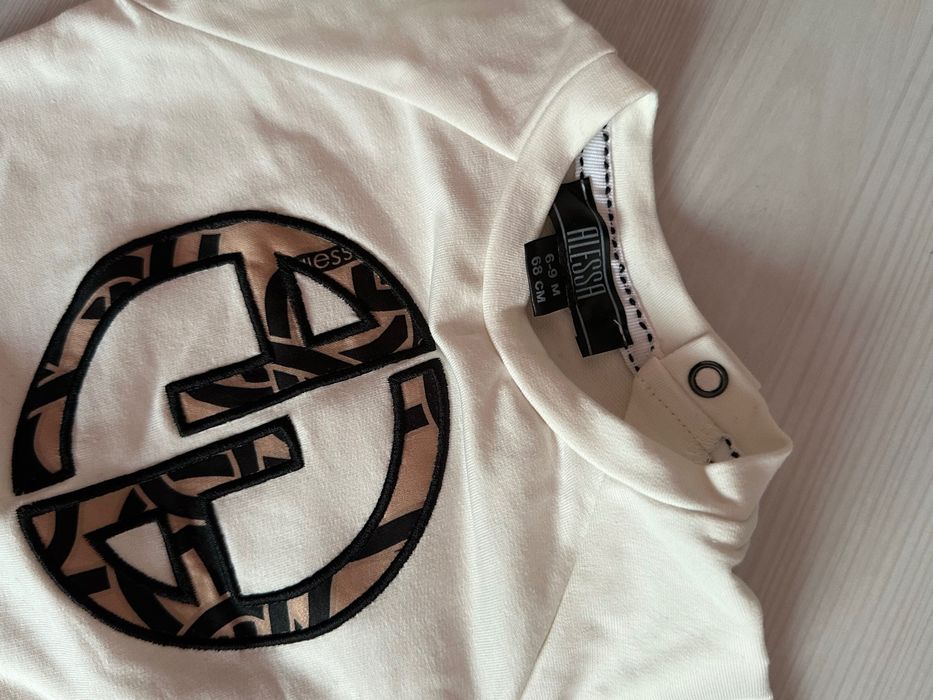 Бебешки мини дрехи на алеса