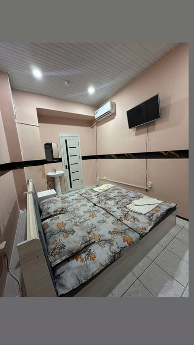 Bez zaks mexmonxona gastinsa