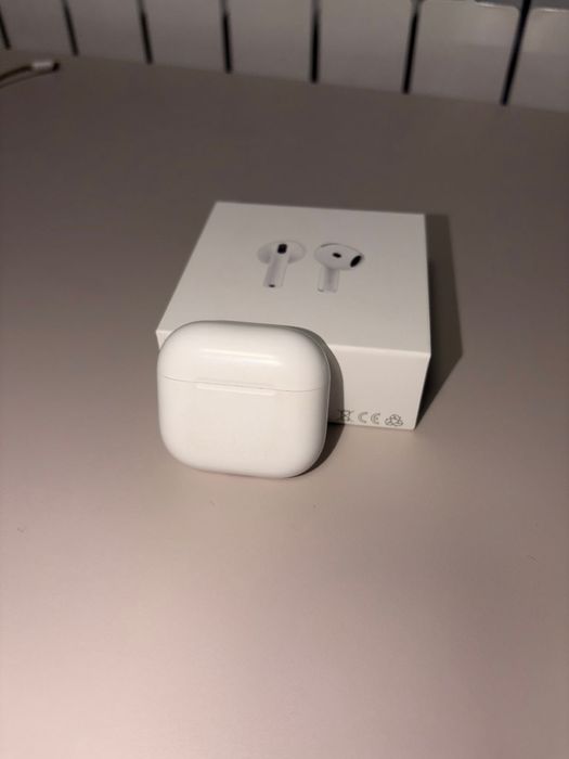 Airpods 4 оригинал