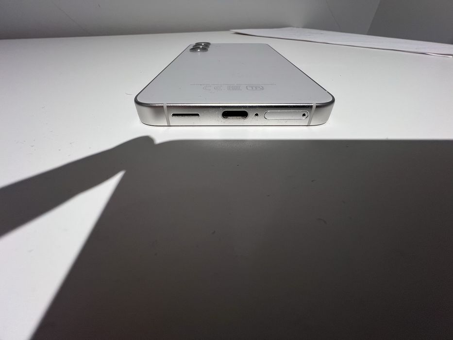 Iphone 13 pro , samsung s24