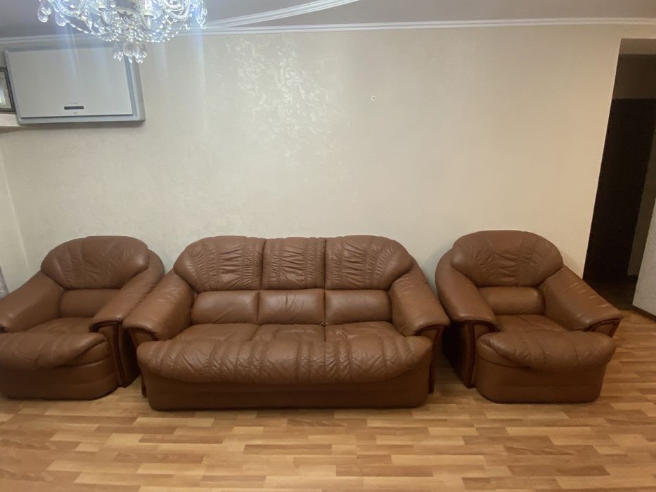 Продам диван в отличном состоянии
