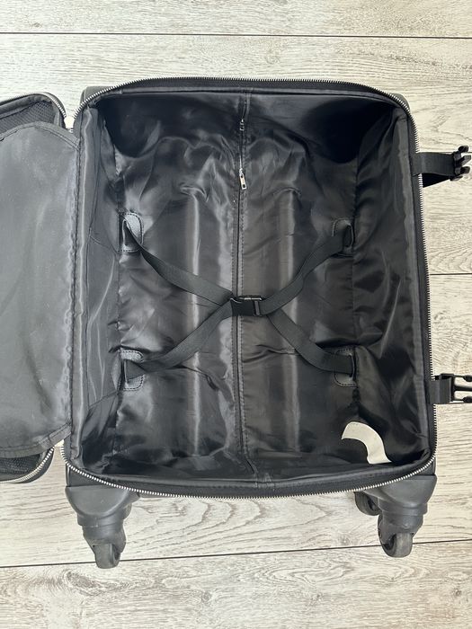 Дорожный чемодан Zara