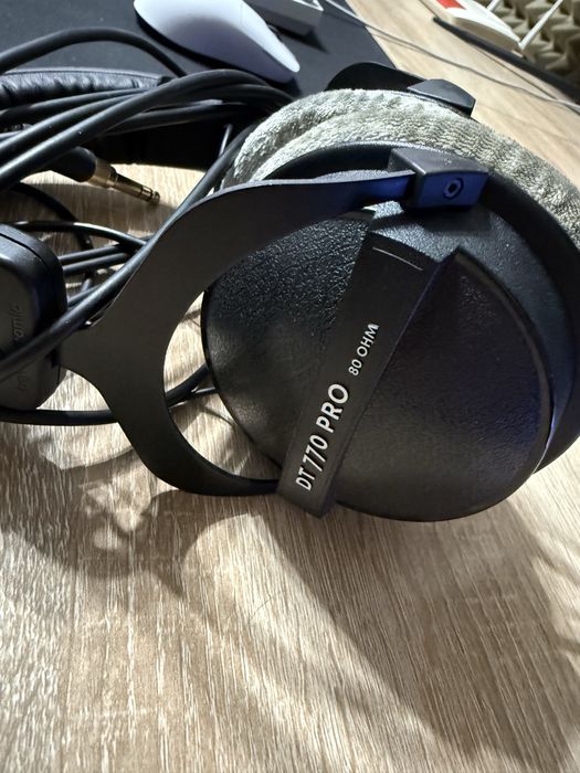 Студийные наушники/Beyerdynamic DT770 PRO