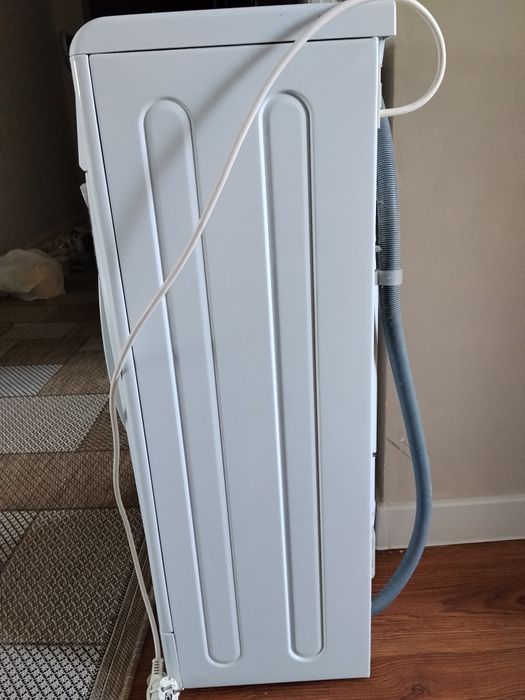 Стиральная машина Indesit 4 кг