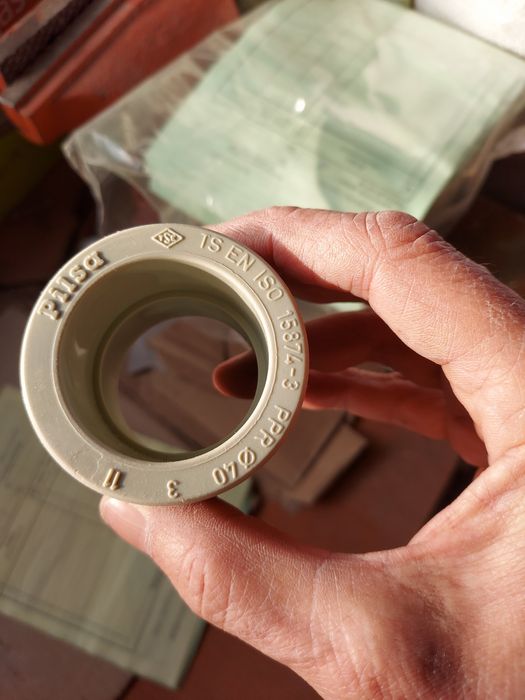 Продам муфты соединительные диаметром 40 и 50